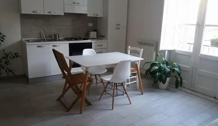 Cantieri-porto,palermo *